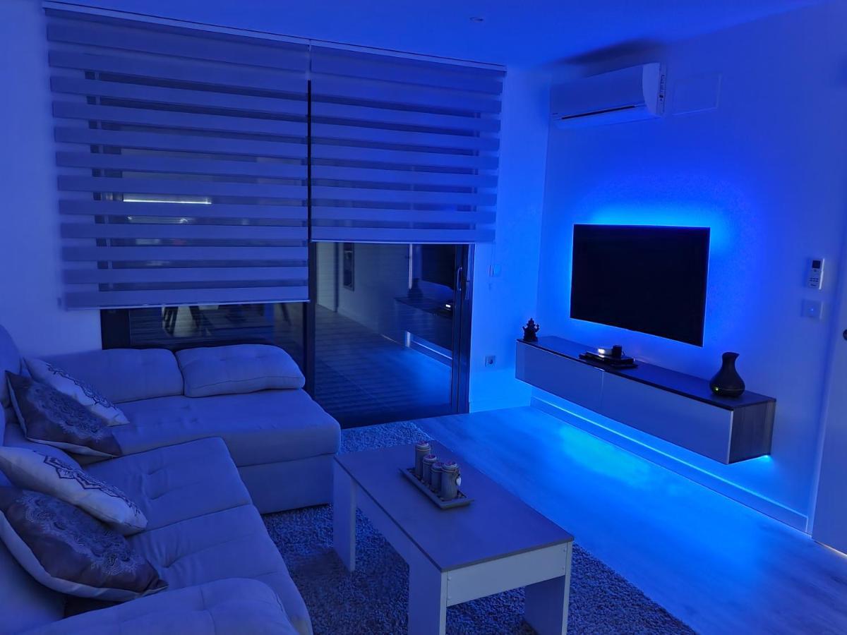 Moderno Duplex Comfort Appartement Roses